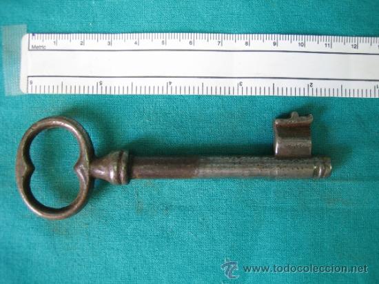Antig&uuml;edades: Llave antigua - Foto 2