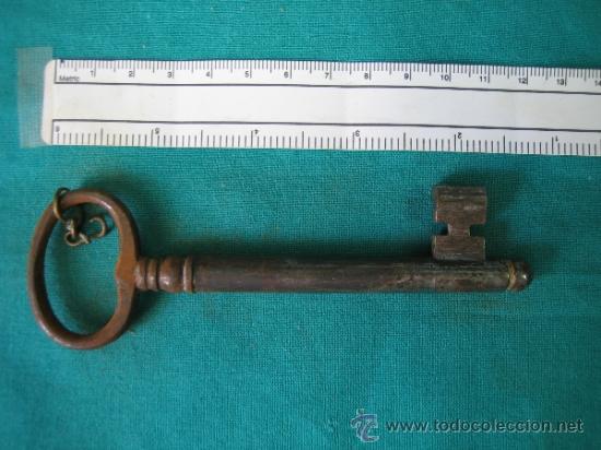 Antig&uuml;edades: Llave antigua - Foto 2