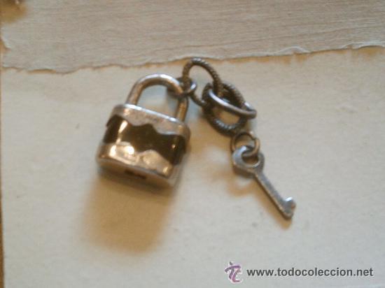 Antig&uuml;edades: CANDADO DE HIERRO ANTIGUO FUNCIONANDO - Foto 1