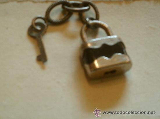 Antig&uuml;edades: CANDADO DE HIERRO ANTIGUO FUNCIONANDO - Foto 2