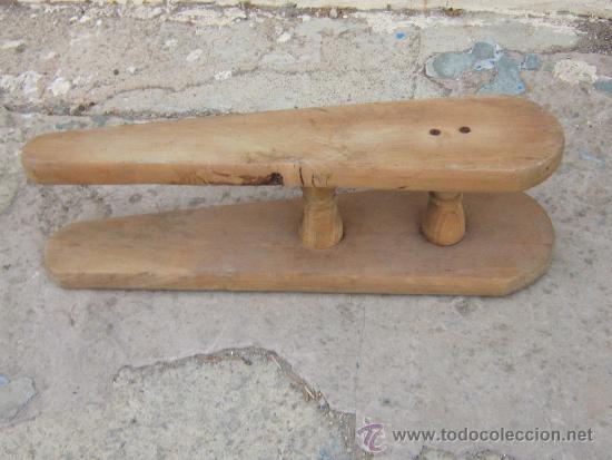Antig&uuml;edades: TABLAS DE PLANCHAR ANTIGUAS - Foto 2