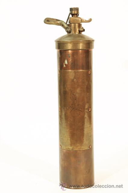 Antig&uuml;edades: EXTINTOR DE COBRE Y METAL, NOSWIFT, CIRCA 1900 - Foto 1