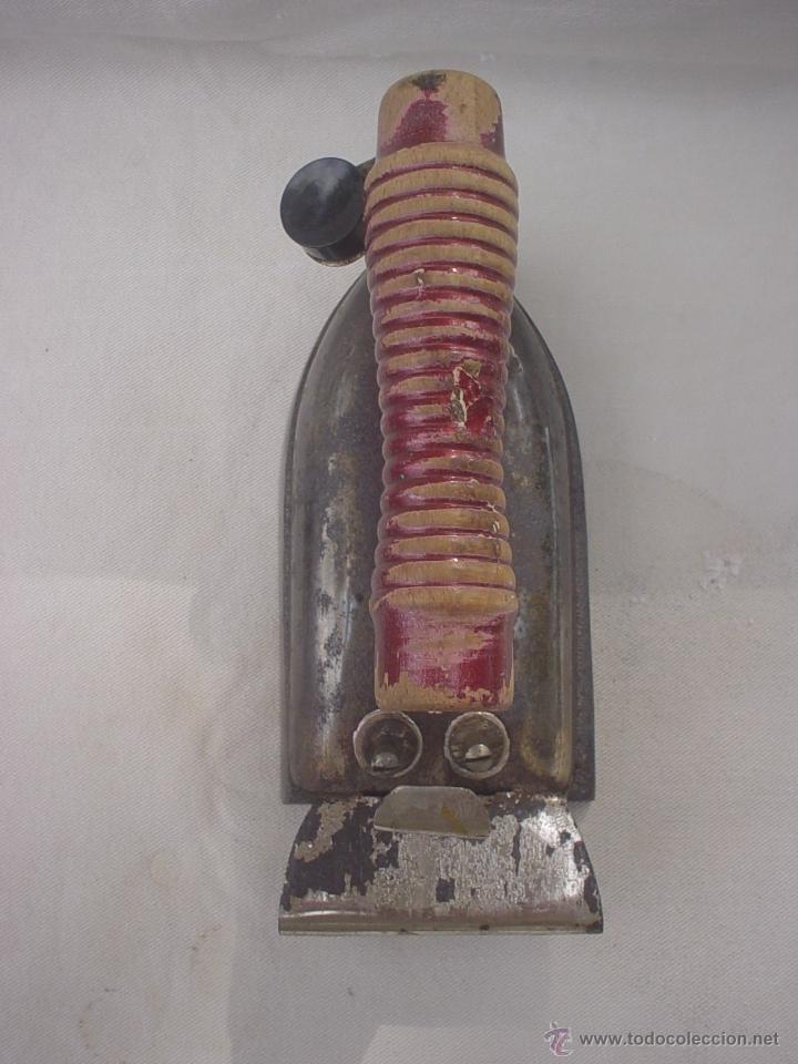 Antig&uuml;edades: PLANCHA EL&Eacute;CTRICA BOSTAK - Foto 2