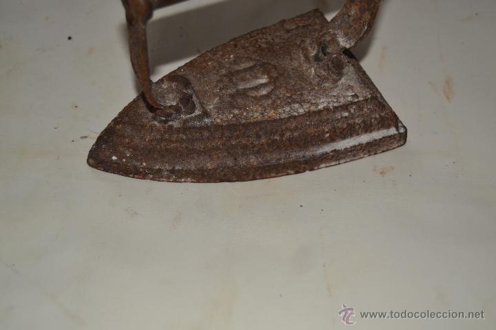 Antig&uuml;edades: Plancha de hierro - Foto 3
