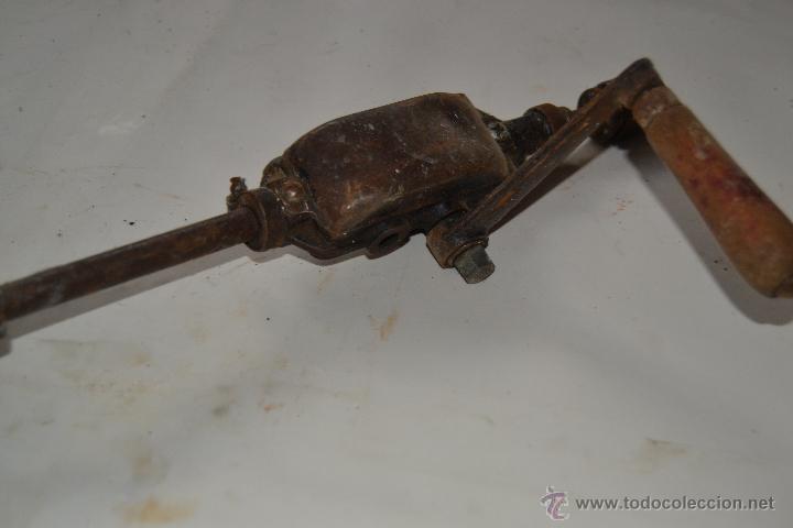 Antig&uuml;edades: Torno taladro manual - Foto 3