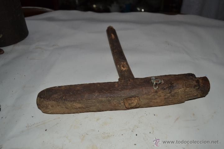 Antig&uuml;edades: Antiguo martillo para madera - Foto 3