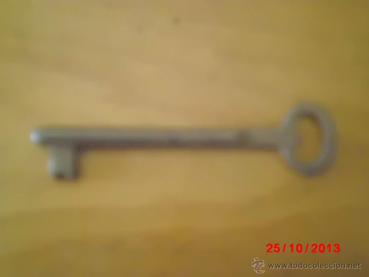 Antig&uuml;edades: LLAVE ANTIGUA DE HIERRO - Foto 1
