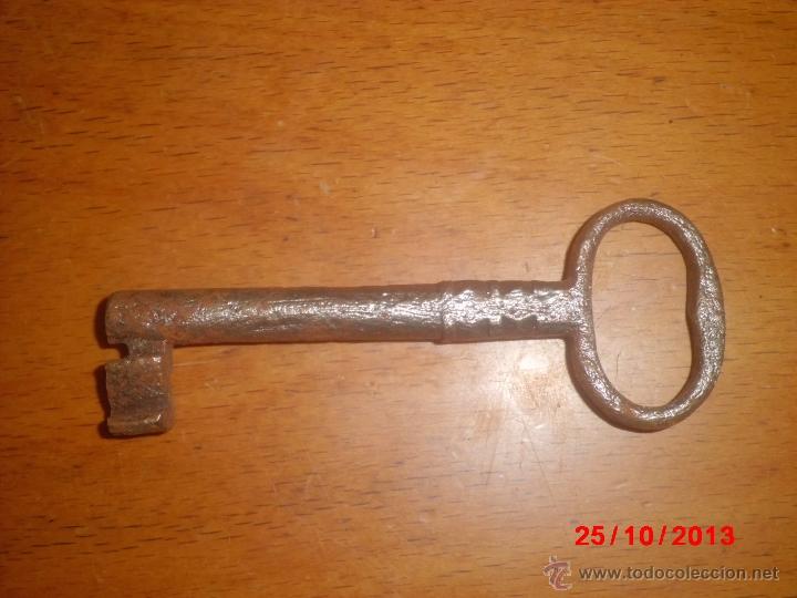 Antig&uuml;edades: LLAVE DE HIERRO ANTIGUA - Foto 1