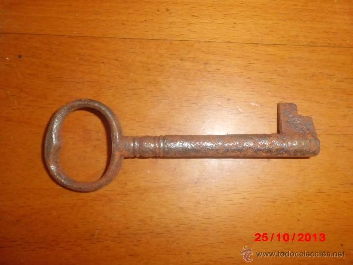 Antig&uuml;edades: LLAVE HUECA DE HIERRO ANTIGUA - Foto 3