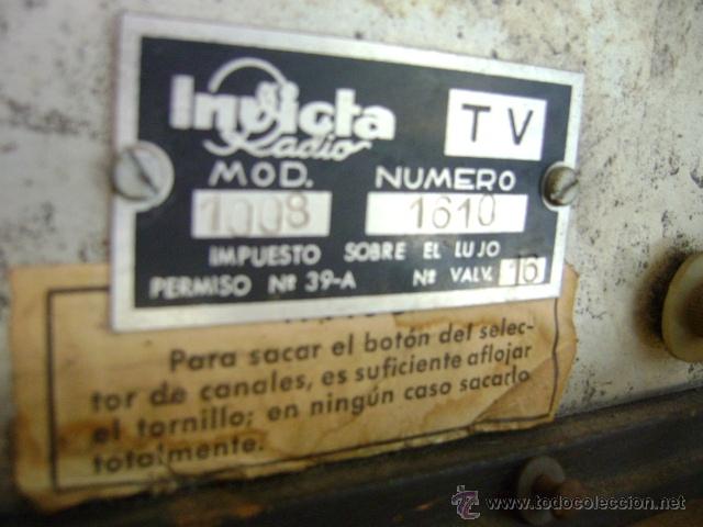 Antig&uuml;edades: Antiguo televisor Invicta, sin comprobar y sin tapa trasera - Foto 8