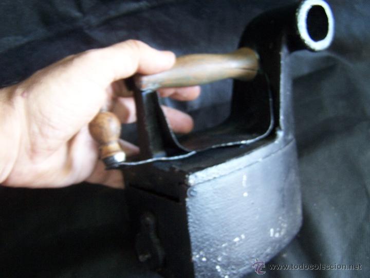 Antig&uuml;edades: Plancha de carbon muy antigua - Foto 7