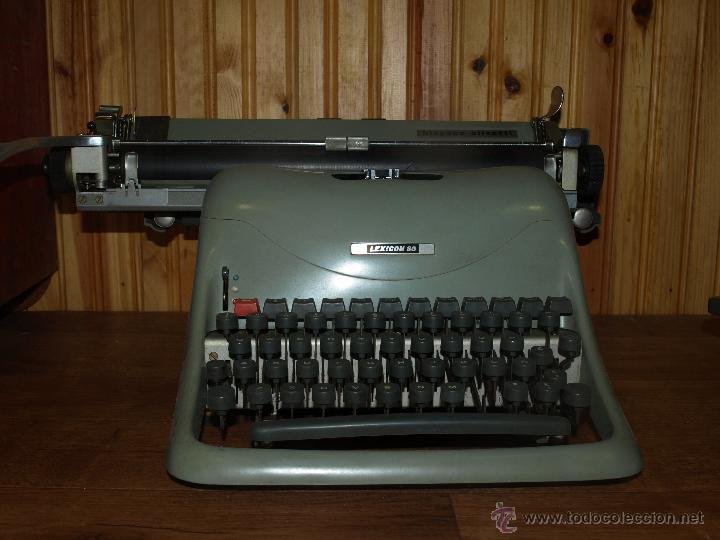 Antig&uuml;edades: maquina de escribir - Foto 1