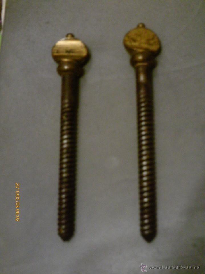 Antig&uuml;edades: DOS TORNILLOS GRANDES - Foto 2