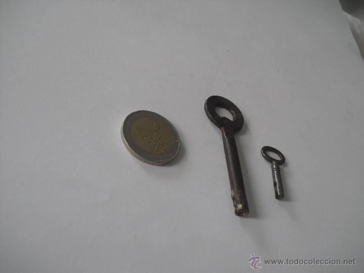 Antig&uuml;edades: Dos llaves antiguas . Llave - Foto 1