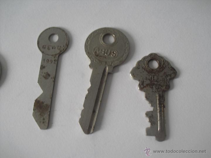 Antig&uuml;edades: tres llaves antiguas . Llave Marca ABUS y WEGU - Foto 2