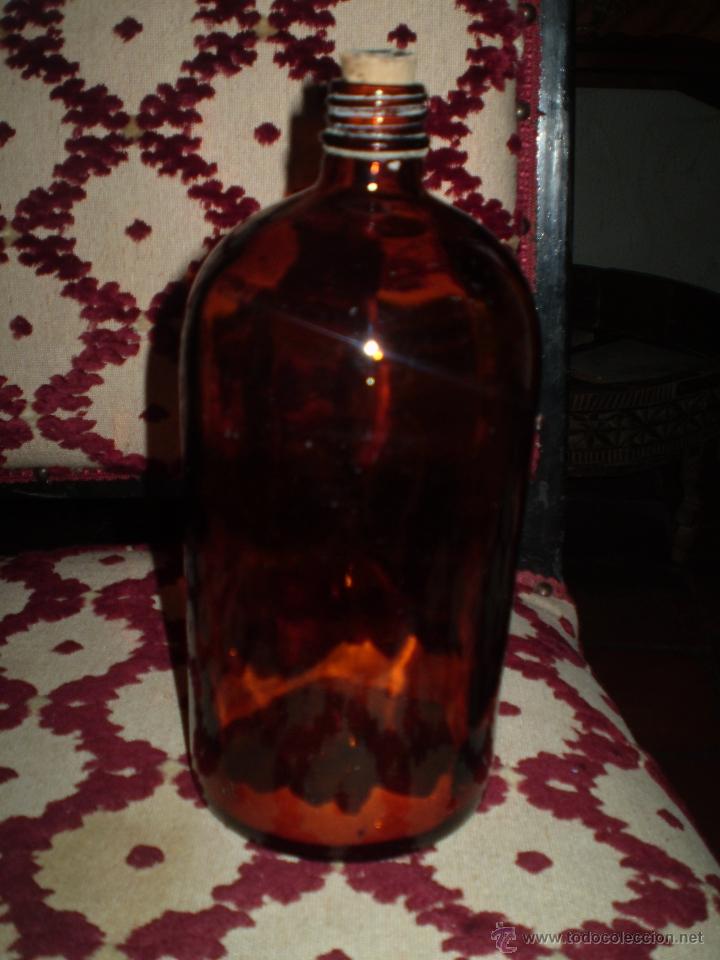 Antig&uuml;edades: BOTELLA DE FARMACIA - Foto 1