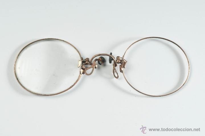 Antig&uuml;edades: ANTIGUAS GAFAS CON MONTURA DORADA