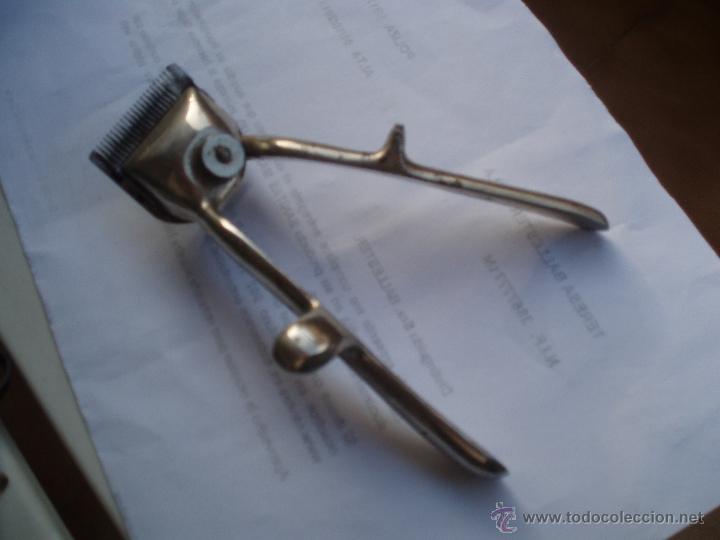 Antig&uuml;edades: Rara maquinilla de cortar el pelo - Foto 1