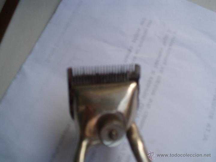 Antig&uuml;edades: Rara maquinilla de cortar el pelo - Foto 2