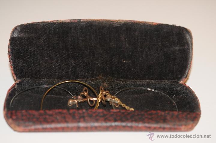Antig&uuml;edades: ANTIGUAS GAFAS CON FUNDA DE PIEL - Foto 1