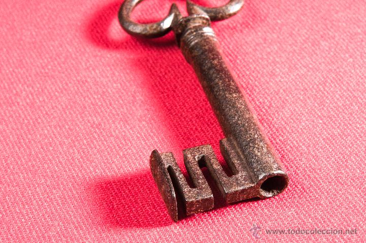 Antig&uuml;edades: LLAVE DE HIERRO FORJADO SIGLO XIX - Foto 4