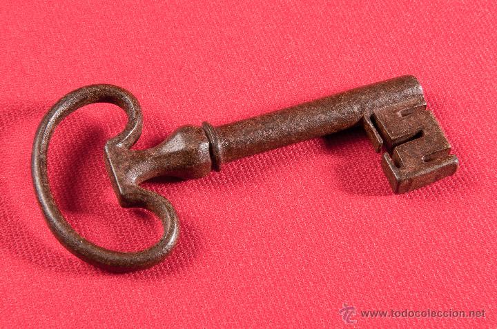 Antig&uuml;edades: LLAVE DE HIERRO FORJADO SIGLO XIX - Foto 1