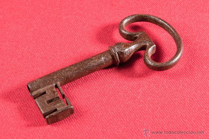 Antig&uuml;edades: LLAVE DE HIERRO FORJADO SIGLO XIX - Foto 3