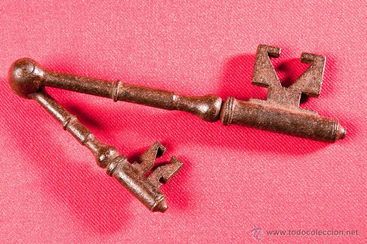 Antig&uuml;edades: LLAVE DE HIERRO FORJADO SIGLO XVIII - Foto 3