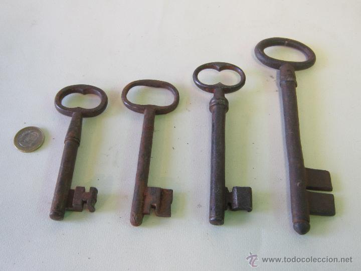Antig&uuml;edades: CUATRO LLAVES - Foto 2