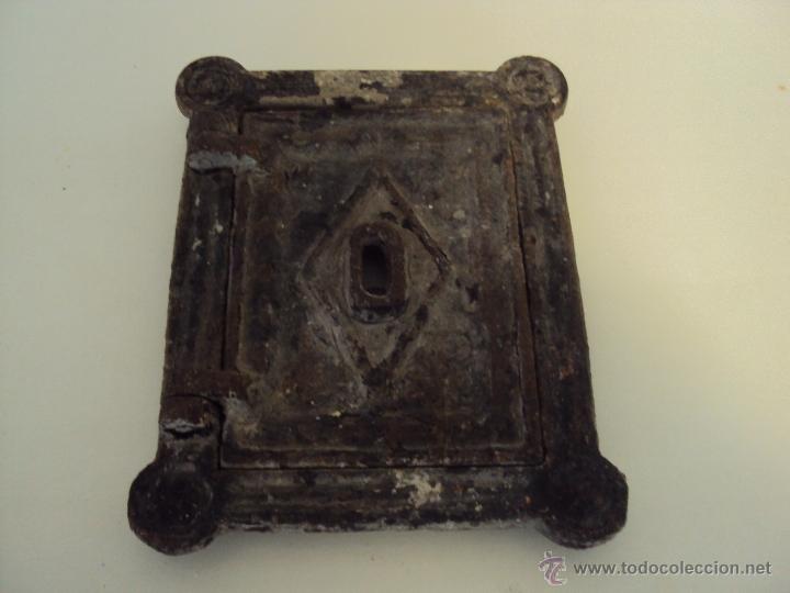 Antig&uuml;edades: ANTIQUISIMA PUERTA AGUA - Foto 1
