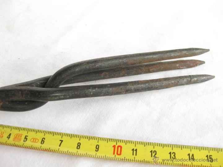 Antig&uuml;edades: Tenacillas para rizar el pelo. - Foto 2
