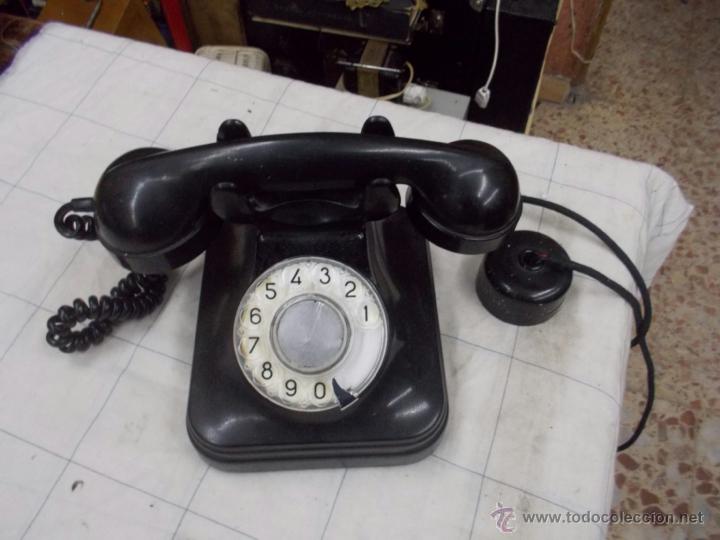 Tel&eacute;fonos: Telefono de sobremesa de baquelita - Foto 2