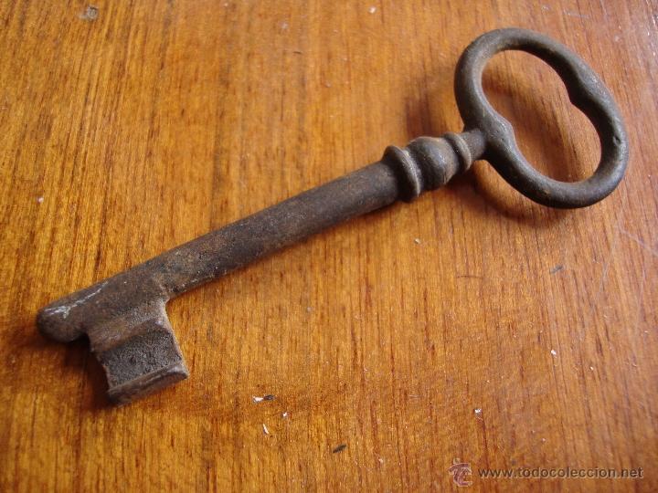 Antig&uuml;edades: LLAVE ANTIGUA 9 cm de largo - Foto 1