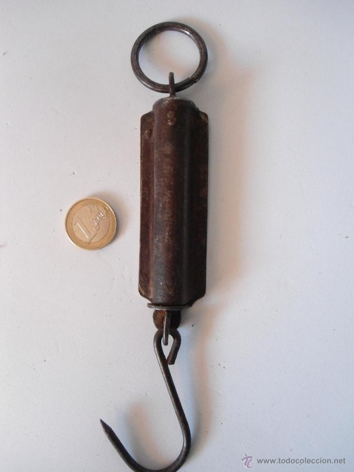 Antig&uuml;edades: ANTIGUA PEQUE&Ntilde;A BASCULA DE ALZADA MARCA POCKET - Foto 2