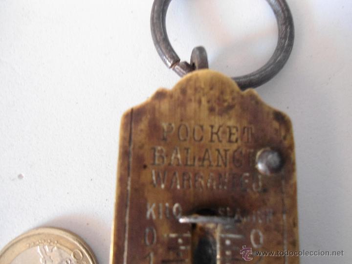 Antig&uuml;edades: ANTIGUA PEQUE&Ntilde;A BASCULA DE ALZADA MARCA POCKET - Foto 3