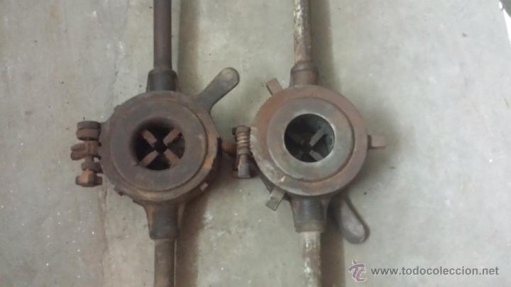 Antig&uuml;edades: LOTE DE 2 ANTIGUAS TERRAJAS - Foto 2