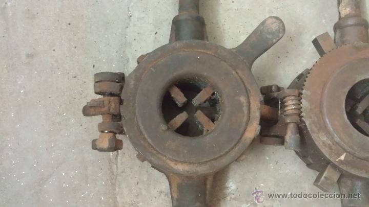 Antig&uuml;edades: LOTE DE 2 ANTIGUAS TERRAJAS - Foto 3