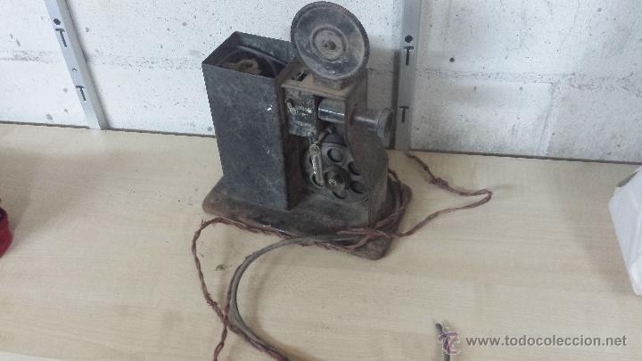 Antig&uuml;edades: ANTIGUO PROYECTOR - Foto 6
