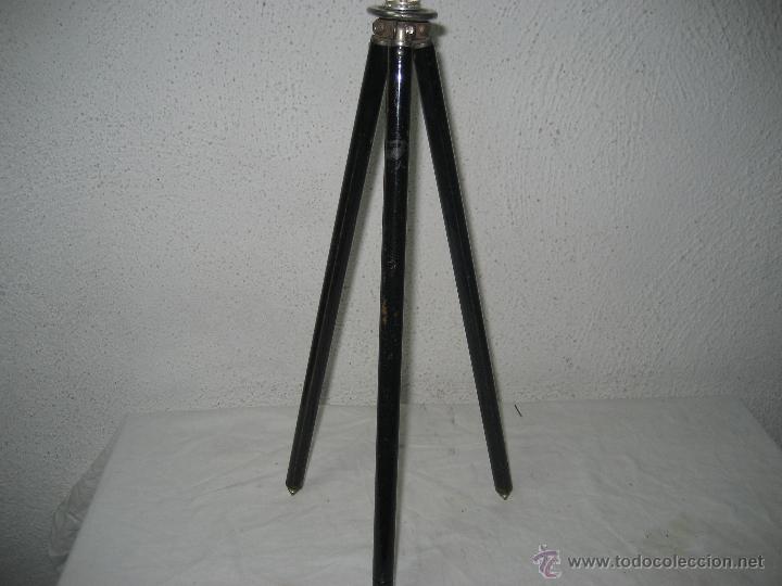 Antig&uuml;edades: TRIPODE ANTIGUO EXTENSIBLE - Foto 1