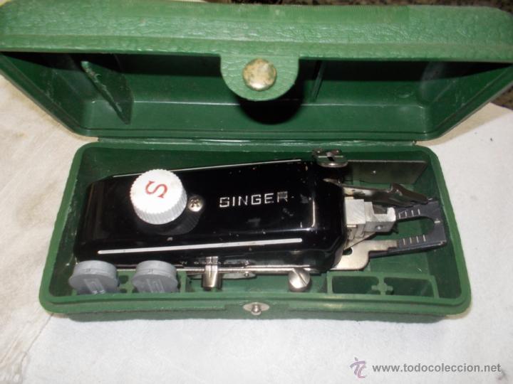 Antig&uuml;edades: Maquina singer - Foto 1