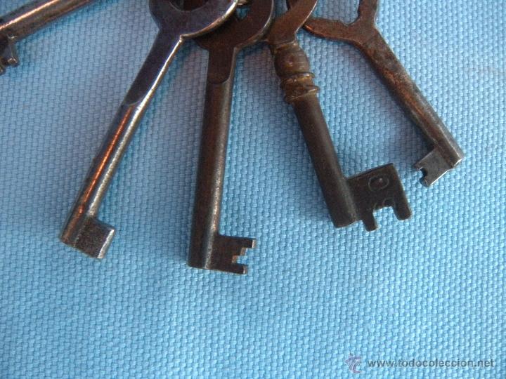 Antig&uuml;edades: LLAVE DE MUEBLE. LOTE DE 5 LLAVES - Foto 2
