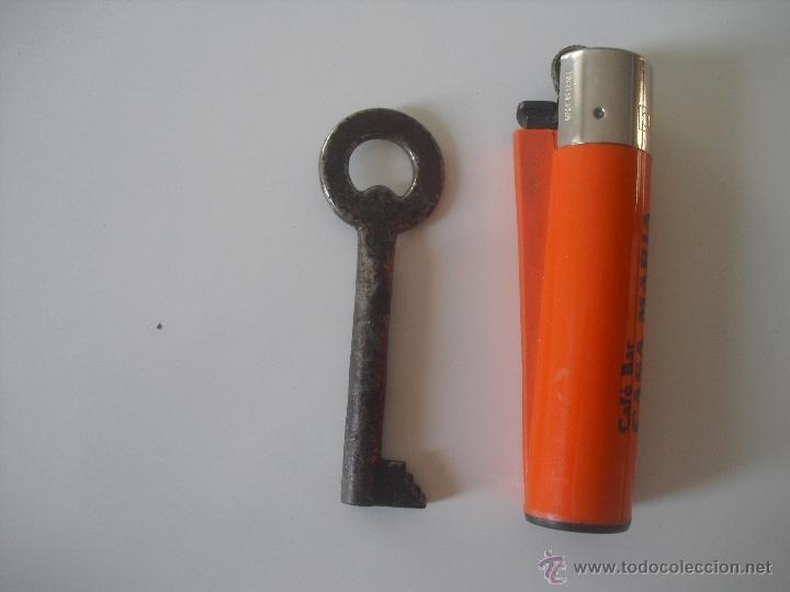 Antig&uuml;edades: Antiguas llaves de 6,5 cm. - Foto 1