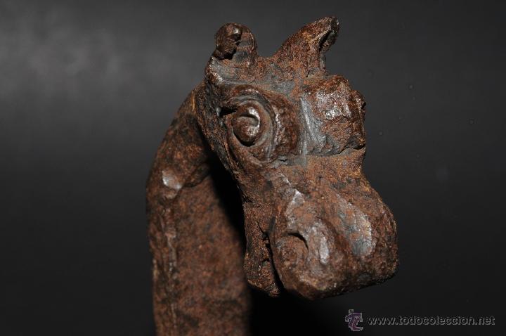 Antig&uuml;edades: CABEZA DE DRAGON EN HIERRO FORJADO - Foto 7
