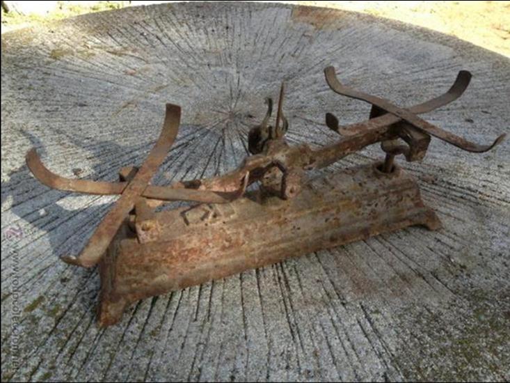 Antig&uuml;edades: Antigua b&aacute;scula s.xIx - Foto 1