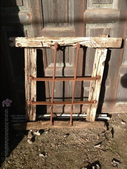 Antig&uuml;edades: Antigua reja de forja siglo xix - Foto 1