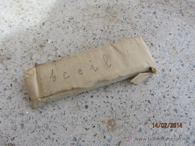 Antig&uuml;edades: Tipos de letras Cpo 16? 100 grs. (b-c-e-i-l) - Foto 1