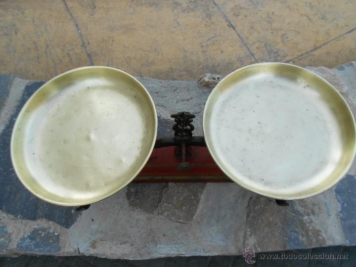 Antig&uuml;edades: ANTIGUA BALANZA DE 5 KILOS - Foto 2