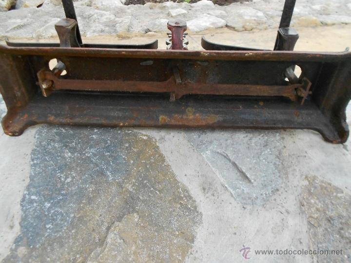 Antig&uuml;edades: ANTIGUA BALANZA DE 5 KILOS - Foto 8