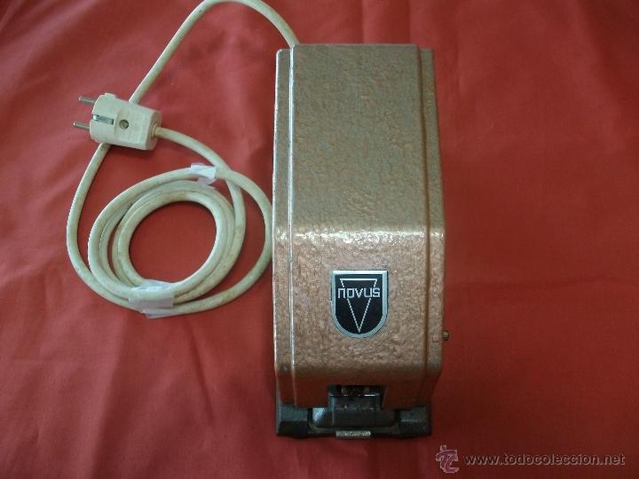 Antig&uuml;edades: GRAPADORA EL&Eacute;CTRICA NOVUS - Foto 1