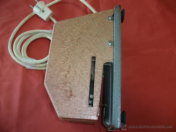 Antig&uuml;edades: GRAPADORA EL&Eacute;CTRICA NOVUS - Foto 2
